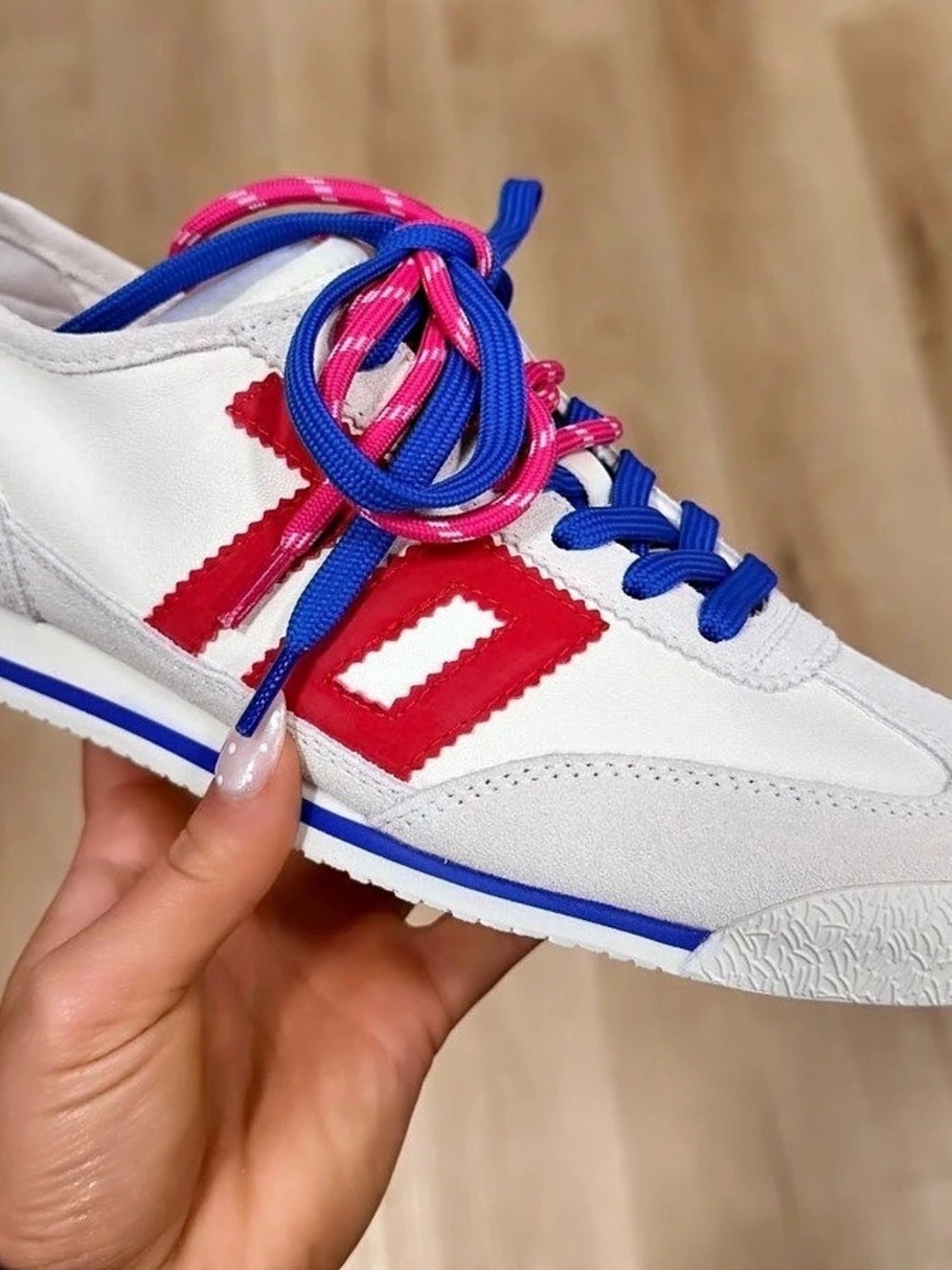 Back 70 Leon Sneakers White Red